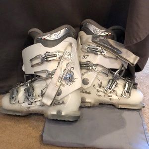 Dallabello ski boots